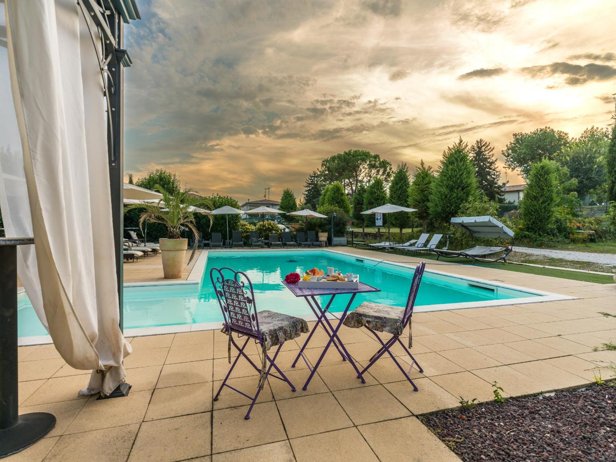 Villa Rossella Castelnuovo del Garda Buitenkant foto
