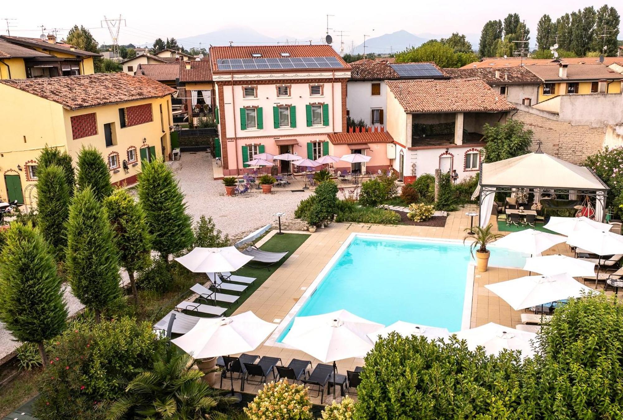Villa Rossella Castelnuovo del Garda Buitenkant foto